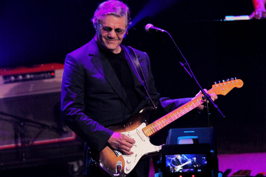 steve-miller-band-at-the-shoreline-amphitheatre-shoreline-amphitheatre