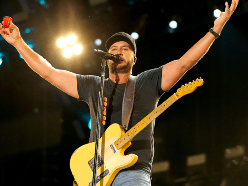 Luke Bryan at Shoreline Amphitheatre