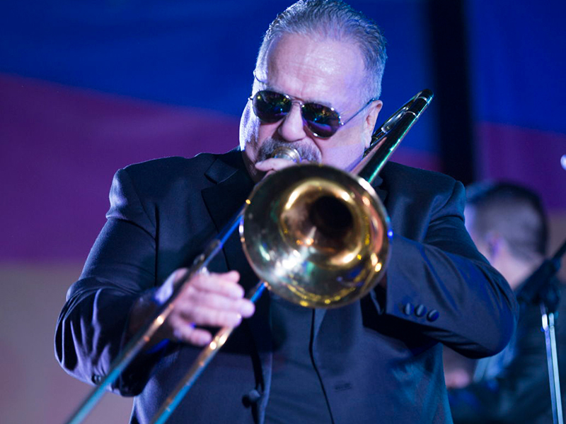 Willie Colon at Shoreline Amphitheatre