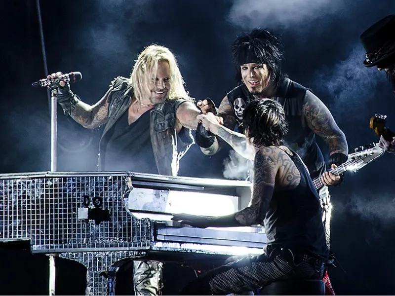 Mötley Crüe tickets